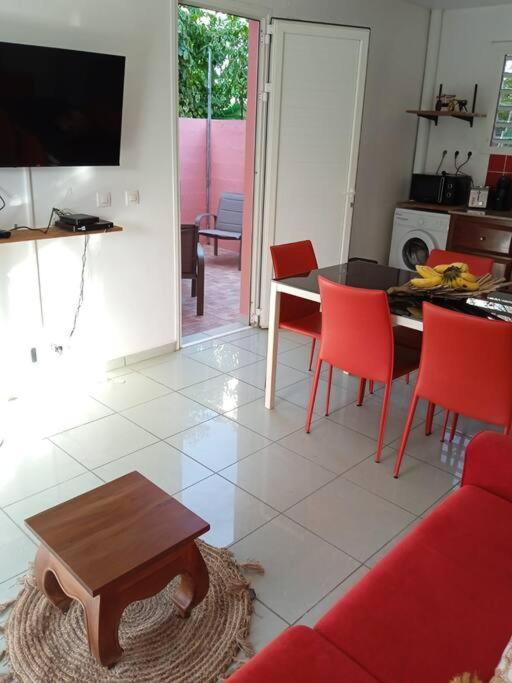 Dous'Inn Kreyol Appartement Avec Free Wifi Grand-Bourg  Esterno foto